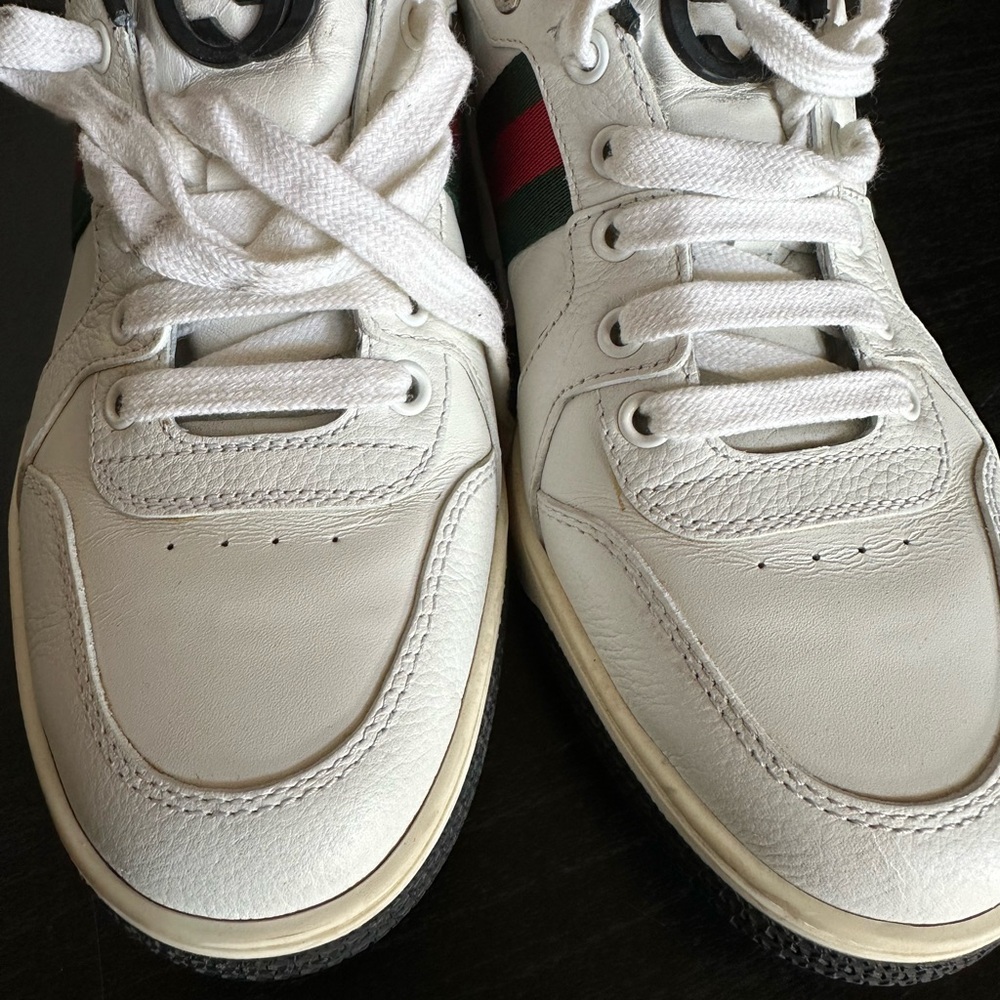Sale ✔️Gucci Women's White Sneakers with Red and Green Stripe - Picture 3 of 12